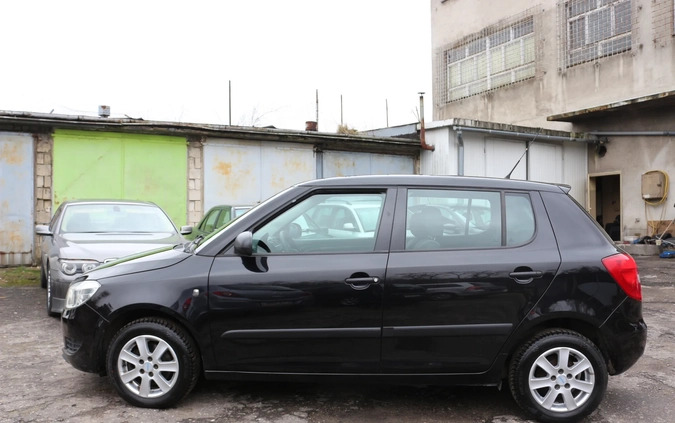 Skoda Fabia cena 16999 przebieg: 189000, rok produkcji 2011 z Mszczonów małe 106